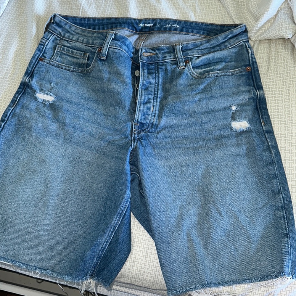 Old Navy loose shorts